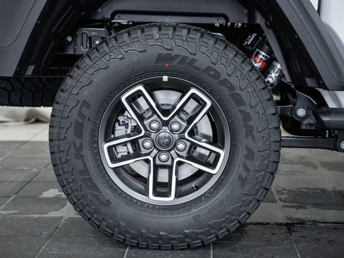 New 2026 Jeep Gladiator Mojave image 16