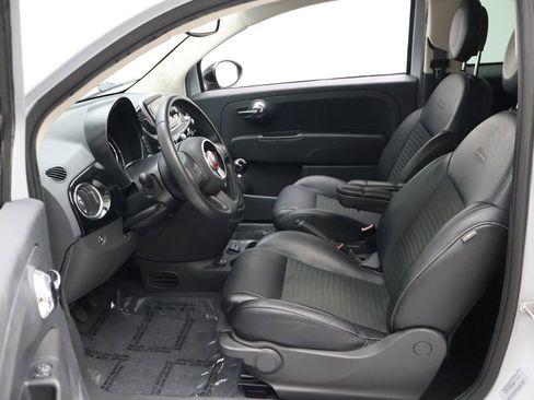 Used 2017 FIAT 500 Pop w/ Sport Black Trim Package FWD image 14