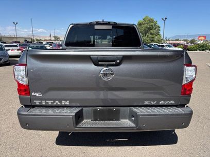 Used 2022 Nissan Titan SV