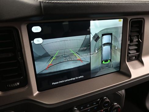 New 2026 Ford Bronco Outer Banks image 14