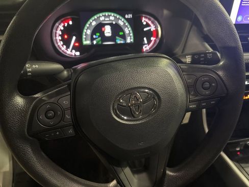 Used 2024 Toyota RAV4 LE image 14