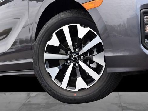 New 2026 Honda Odyssey EX-L image 3