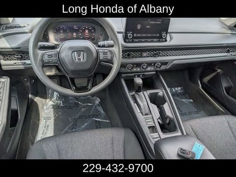 Used 2023 Honda Accord LX image 16