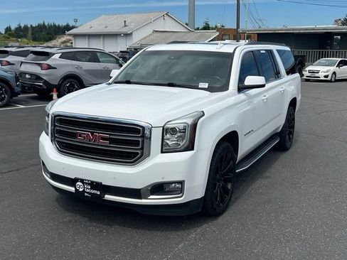 Used 2019 GMC Yukon XL SLT AWD/4WD image 3