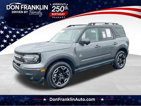 Used 2025 Ford Bronco Sport Outer Banks w/ Outer Banks Tech Package+ AWD/4WD image 1
