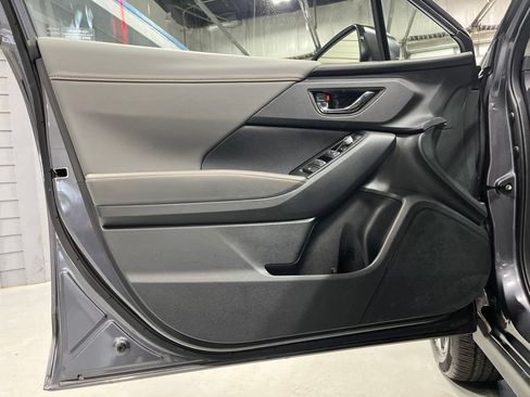 Certified 2025 Subaru Crosstrek 2.5i Limited w/ Crosstrek Mirror Package AWD/4WD image 12