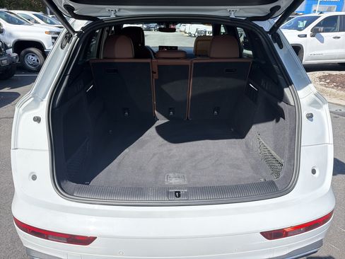 Used 2021 Audi Q5 2.0T Premium w/ Convenience Package AWD/4WD image 33