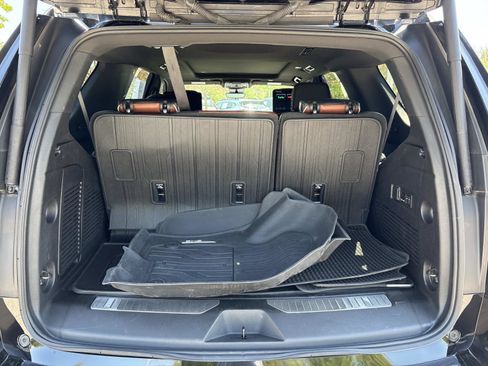 Certified 2023 GMC Yukon Denali Ultimate image 31