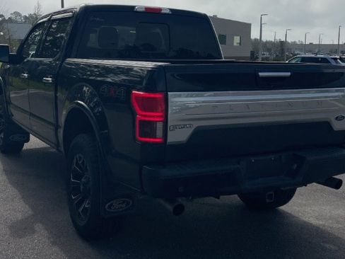 Used 2018 Ford F150 Platinum w/ Technology Package image 5