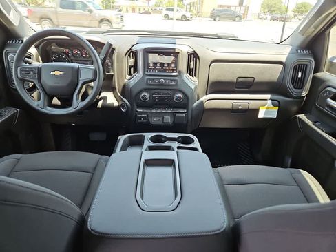 Used 2024 Chevrolet Silverado 2500 Custom w/ Custom Convenience Package AWD/4WD image 18