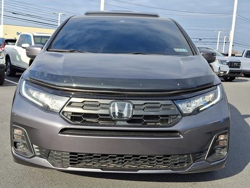 Certified 2025 Honda Odyssey EX-L image 2