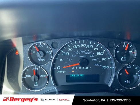 Certified 2024 GMC Savana 2500 w/ Driver Convenience Package image 9