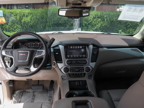 Used 2018 GMC Yukon SLT w/ Open Road Package RWD image 32