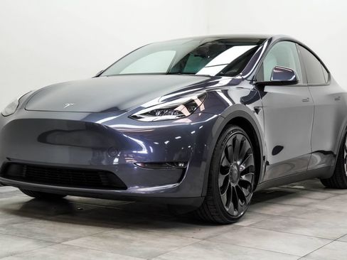 Used 2022 Tesla Model Y Performance AWD/4WD image 7