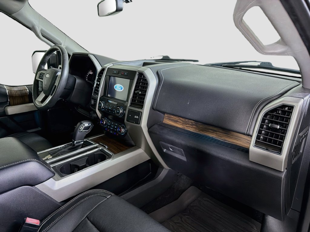 Used 2019 Ford F150 Lariat RWD image 33