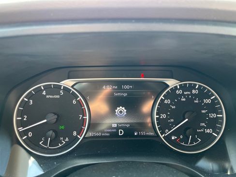 Used 2023 Nissan Rogue SL FWD image 18