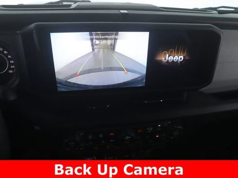 Used 2024 Jeep Wrangler Unlimited Sport AWD/4WD image 22