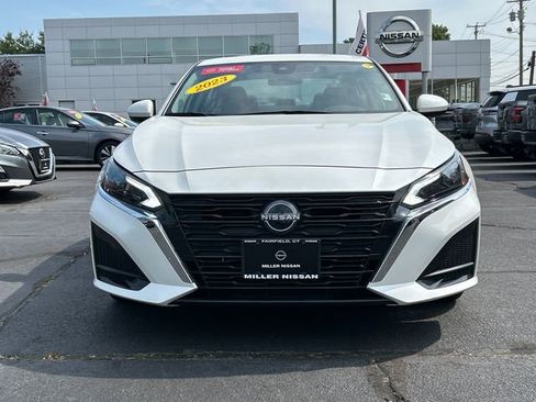 Certified 2023 Nissan Altima 2.5 SV w/ SV Premium Package image 6