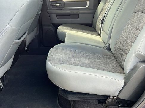 Used 2018 RAM 1500 Big Horn image 30