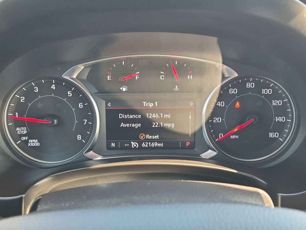 Used 2024 GMC Terrain SLT AWD/4WD image 22