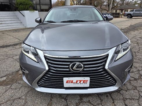 Used 2018 Lexus ES 350 w/ Premier Package image 2
