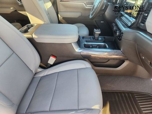 New 2026 Chevrolet Silverado 1500 LTZ w/ Z71 Off-Road Package image 14