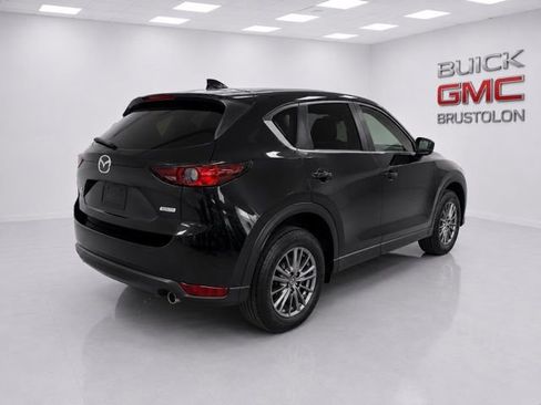 Used 2017 MAZDA CX-5 Touring w/ Preferred Equipment Package AWD/4WD image 6