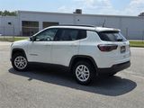 Used 2018 Jeep Compass Sport w/ Tech Group image 4
