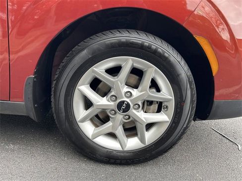 Certified 2022 Kia Soul LX w/ Technology Package image 25