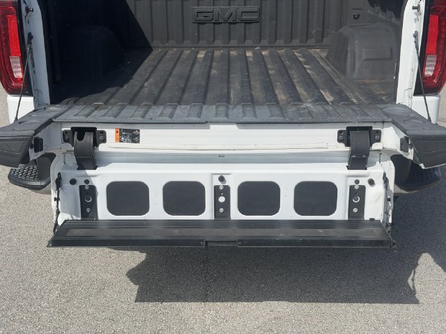 Used 2022 GMC Sierra 1500 SLT w/ SLT Premium Package AWD/4WD image 12