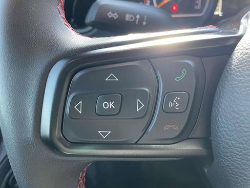 Used 2024 Jeep Wrangler Unlimited Rubicon AWD/4WD image 18