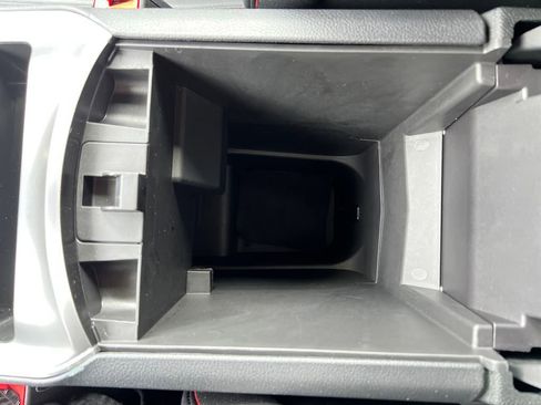 Certified 2024 Ford Edge ST-Line image 31