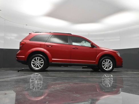 Used 2014 Dodge Journey SXT w/ Flexible Seating Group FWD image 25