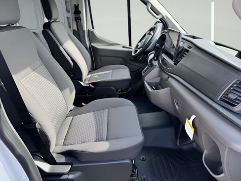 New 2026 Ford Transit 150 Low Roof RWD image 25
