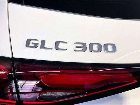 New 2026 Mercedes-Benz GLC 300 4MATIC image 6