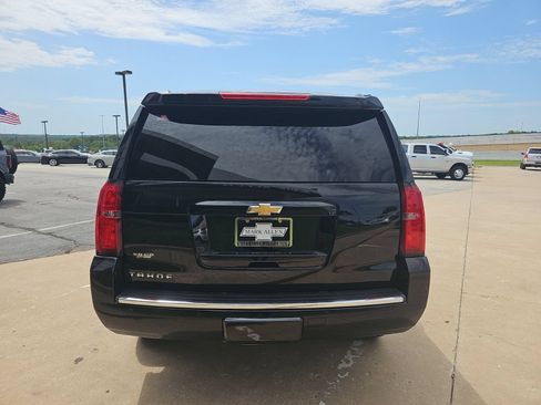 Used 2016 Chevrolet Tahoe LTZ AWD/4WD image 5