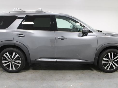 Used 2023 Nissan Pathfinder Platinum AWD/4WD image 11