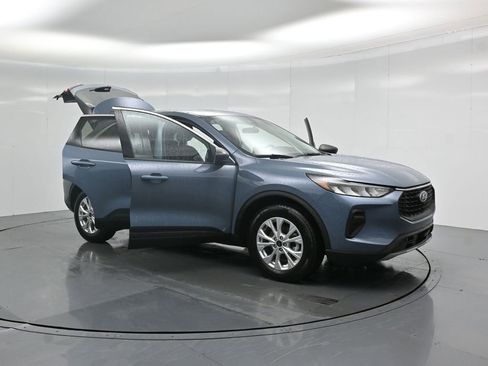 Used 2024 Ford Escape Active image 31