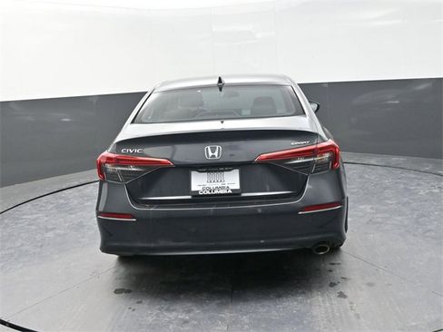 Used 2024 Honda Civic Sport image 6