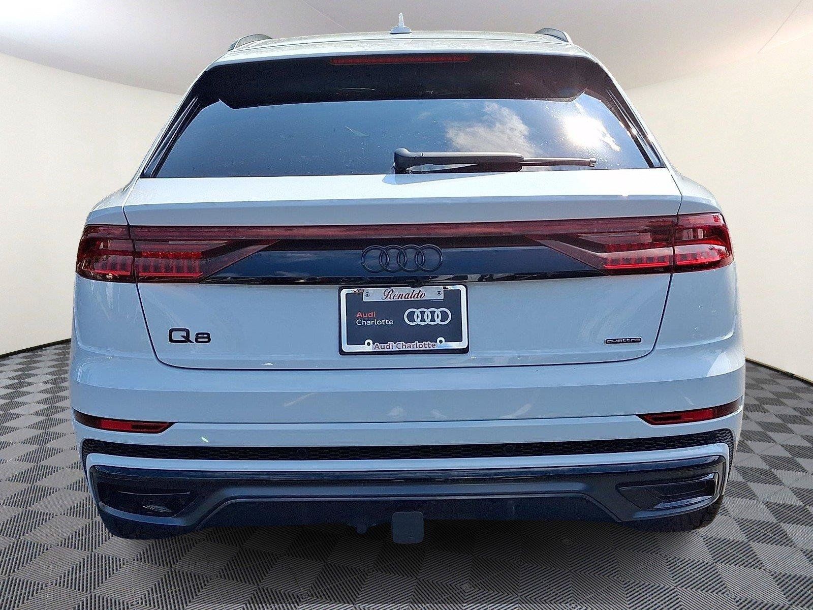 Used 2023 Audi Q8 Premium Plus w/ Premium Plus Package AWD/4WD image 5