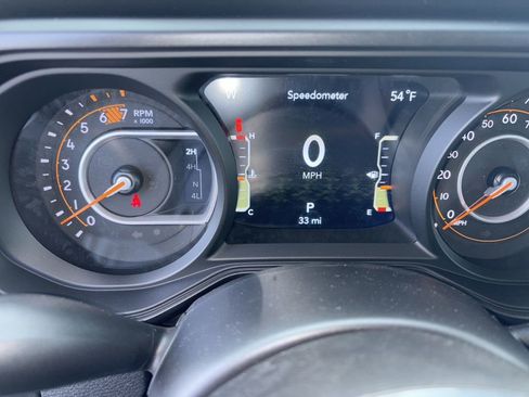 New 2026 Jeep Wrangler Unlimited Sahara AWD/4WD image 16