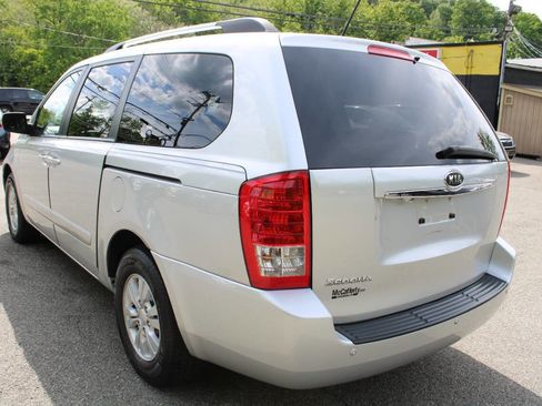 Used 2012 Kia Sedona LX w/ PWR Pkg FWD image 10