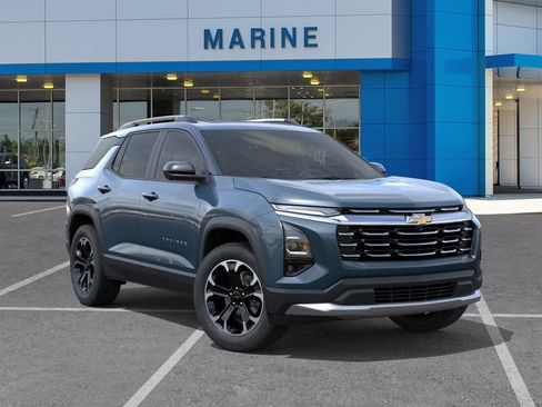 New 2027 Chevrolet Equinox LT FWD image 7