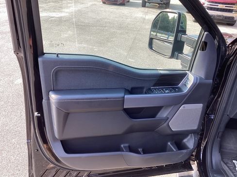 Used 2025 Ford F150 Lariat w/ Equipment Group 501A Mid AWD/4WD image 26