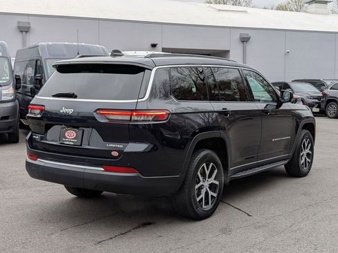 Used 2024 Jeep Grand Cherokee L Limited AWD/4WD image 3