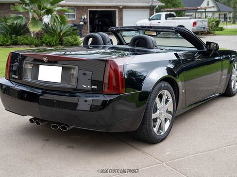 Used 2006 Cadillac XLR RWD image 6
