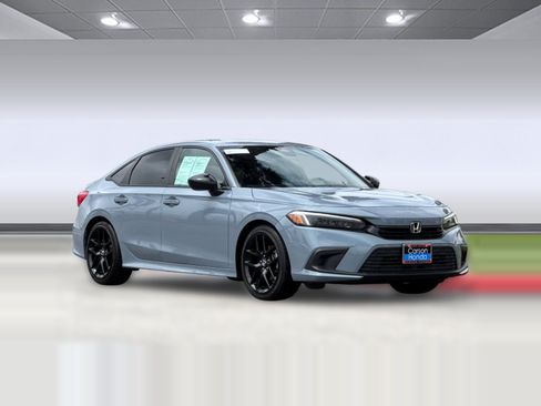Used 2024 Honda Civic Sport image 7