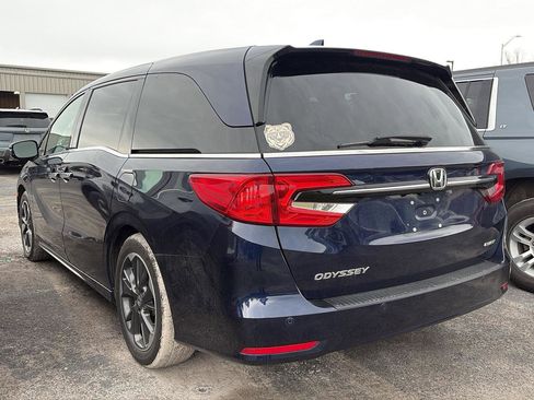Used 2023 Honda Odyssey Elite image 4
