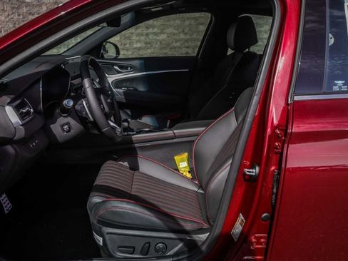 New 2025 Genesis G70 2.5T w/ Sport Prestige Package image 13