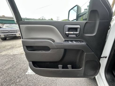 Used 2018 Chevrolet Silverado 3500 W/T w/ WT Convenience Package AWD/4WD image 20
